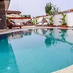 Oda ve Kahvaltı Elisabetta 4*